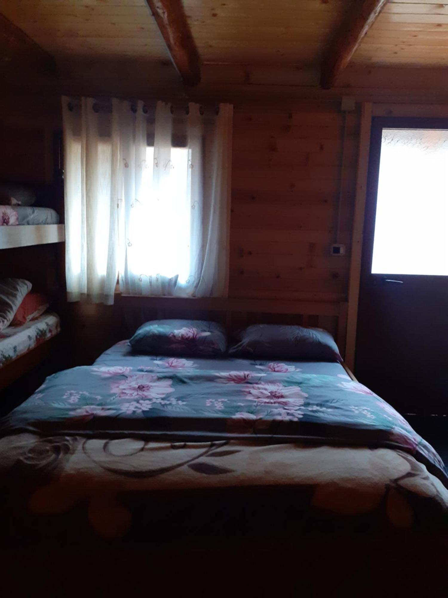 Guesthouse Dioni فالبني المظهر الخارجي الصورة