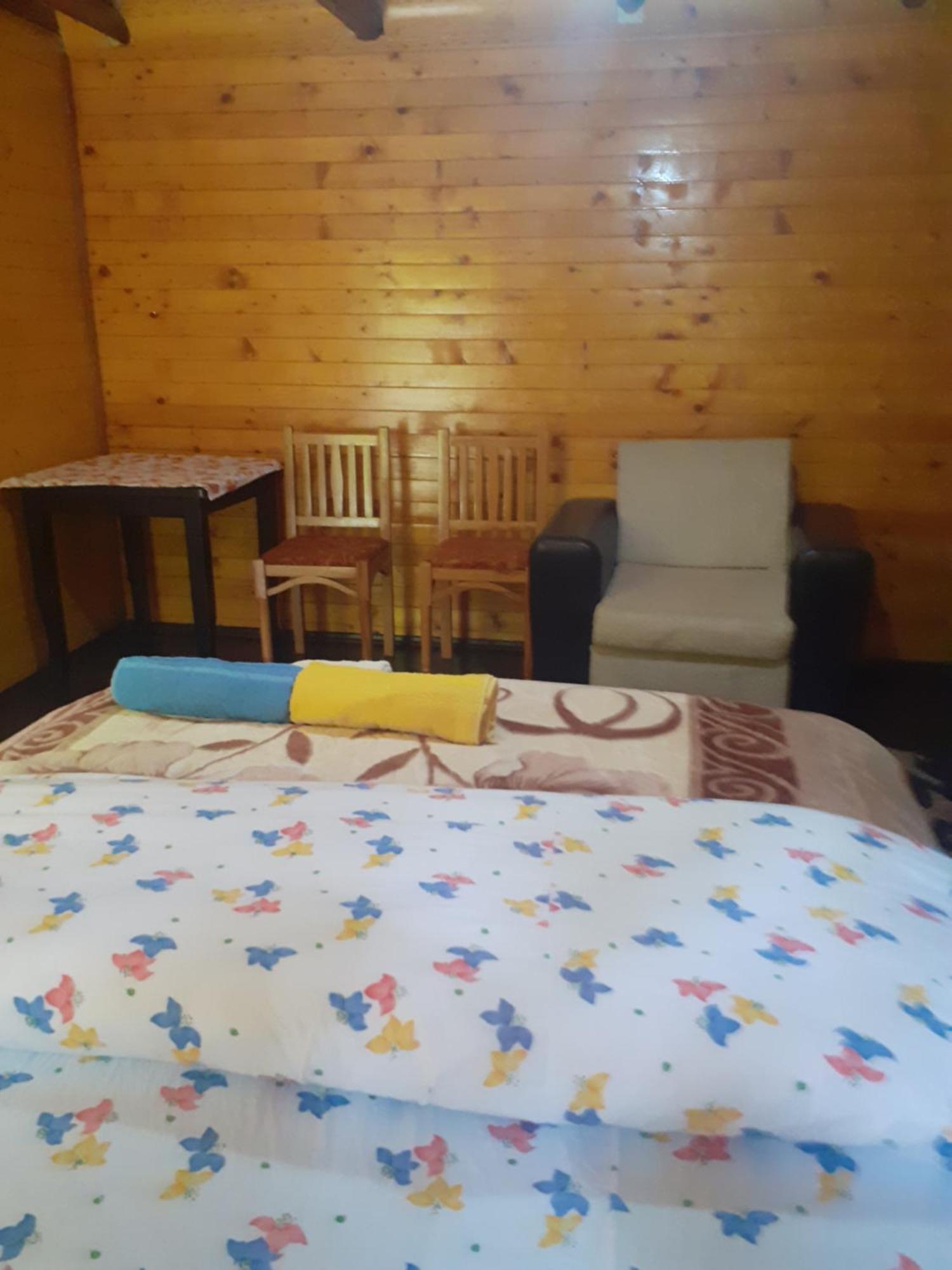 Guesthouse Dioni فالبني الغرفة الصورة